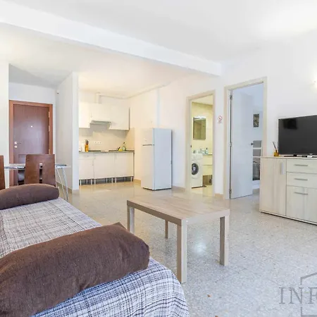 Inftour Paola Iii Apartment *